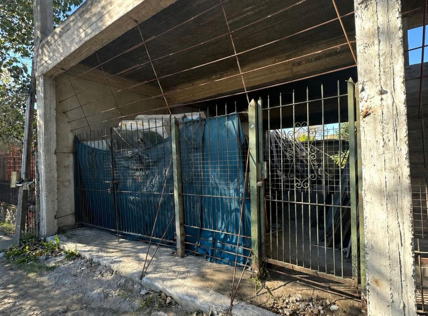 Foto de LOTE EN VENTA CON MEJORAS EN DON ORIONE, imagen 2