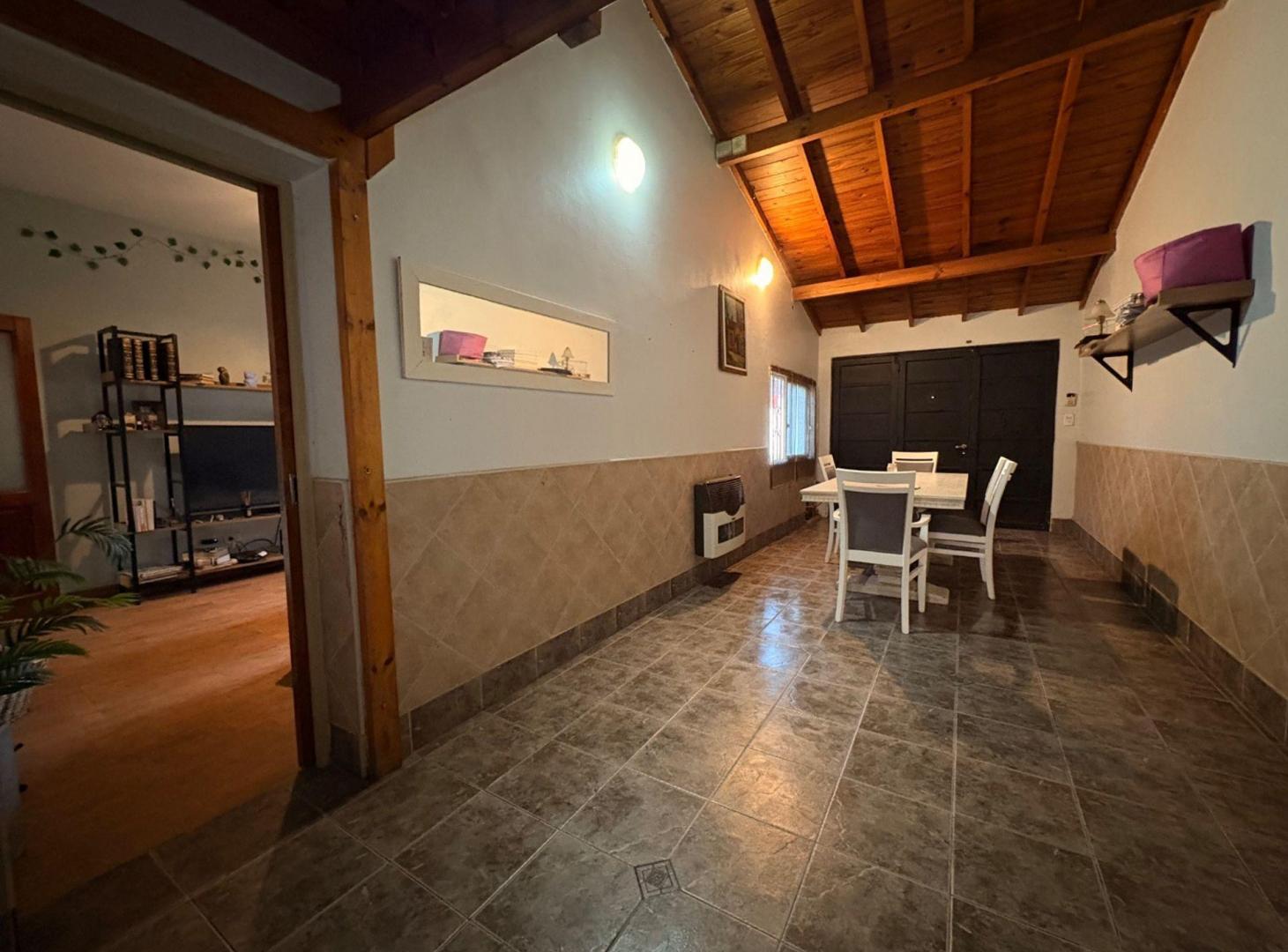 Foto de VENTA CASA 3 AMB C/PATIO Y GGE. TEMPERLEY, imagen 5