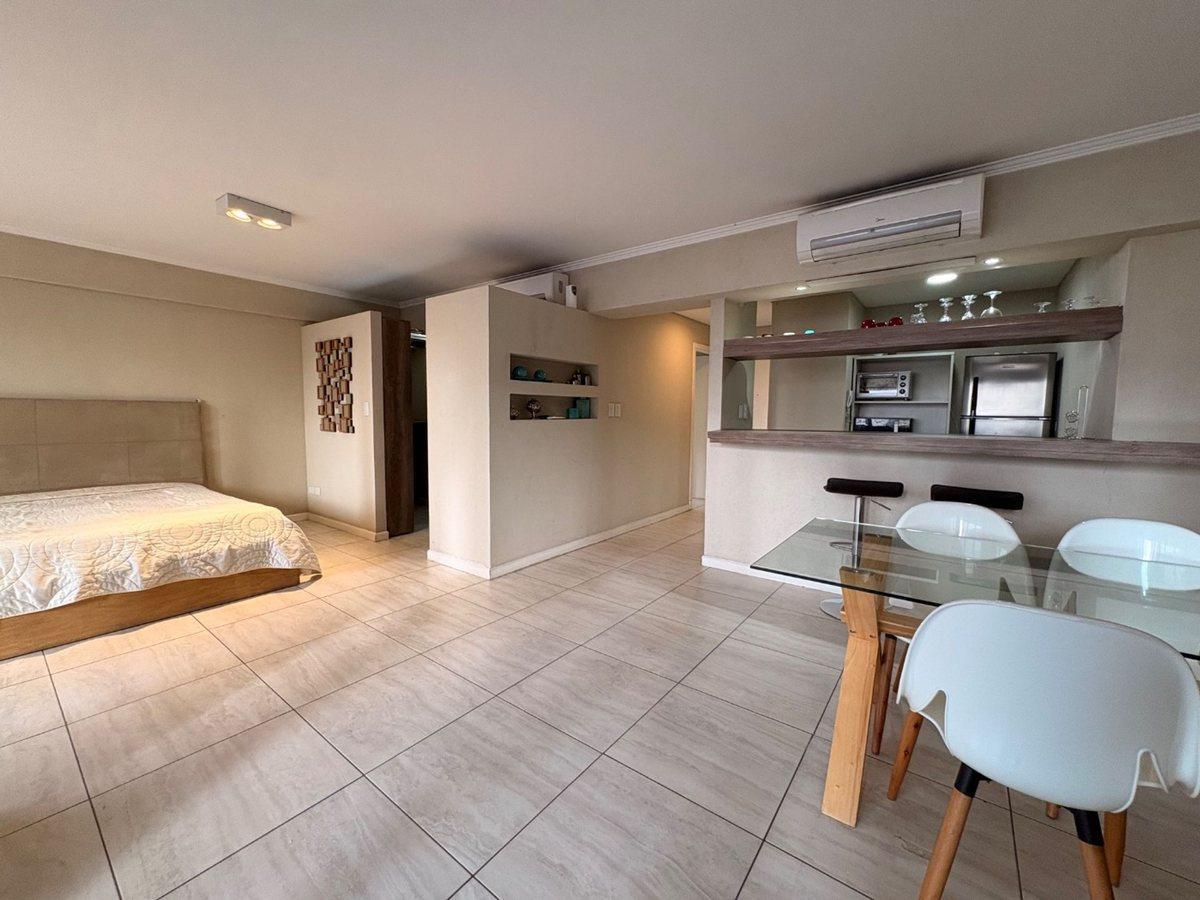 Foto de DPTO 2 AMB C/BALCON EN VENTA ZONA UADE CABA, imagen 4