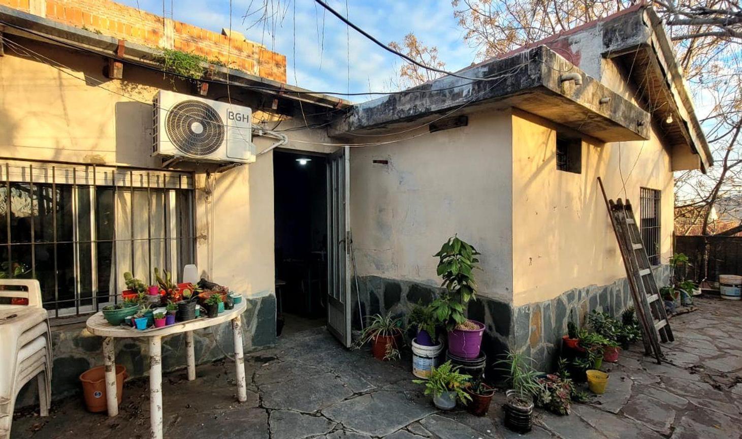 Foto de PH 3 AMBIENTES EN VENTA EN BURZACO, imagen 1