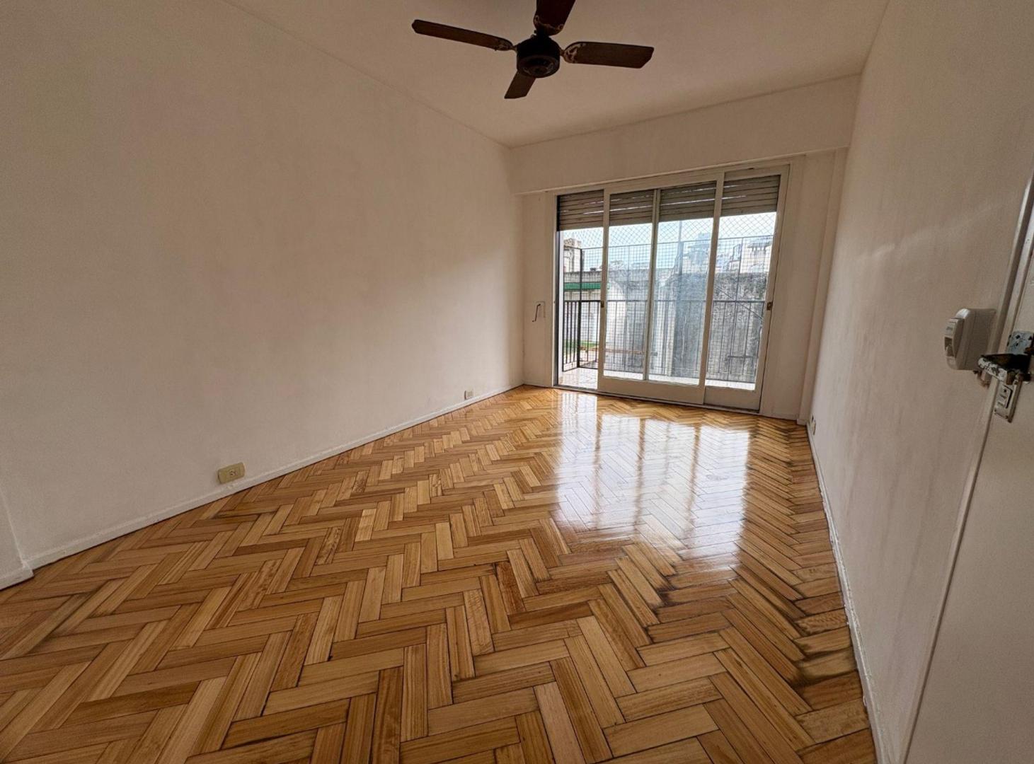 Foto de ALQUILER DPTO 2 AMB C BALCON Y LAVADERO RECOLETA, imagen 2