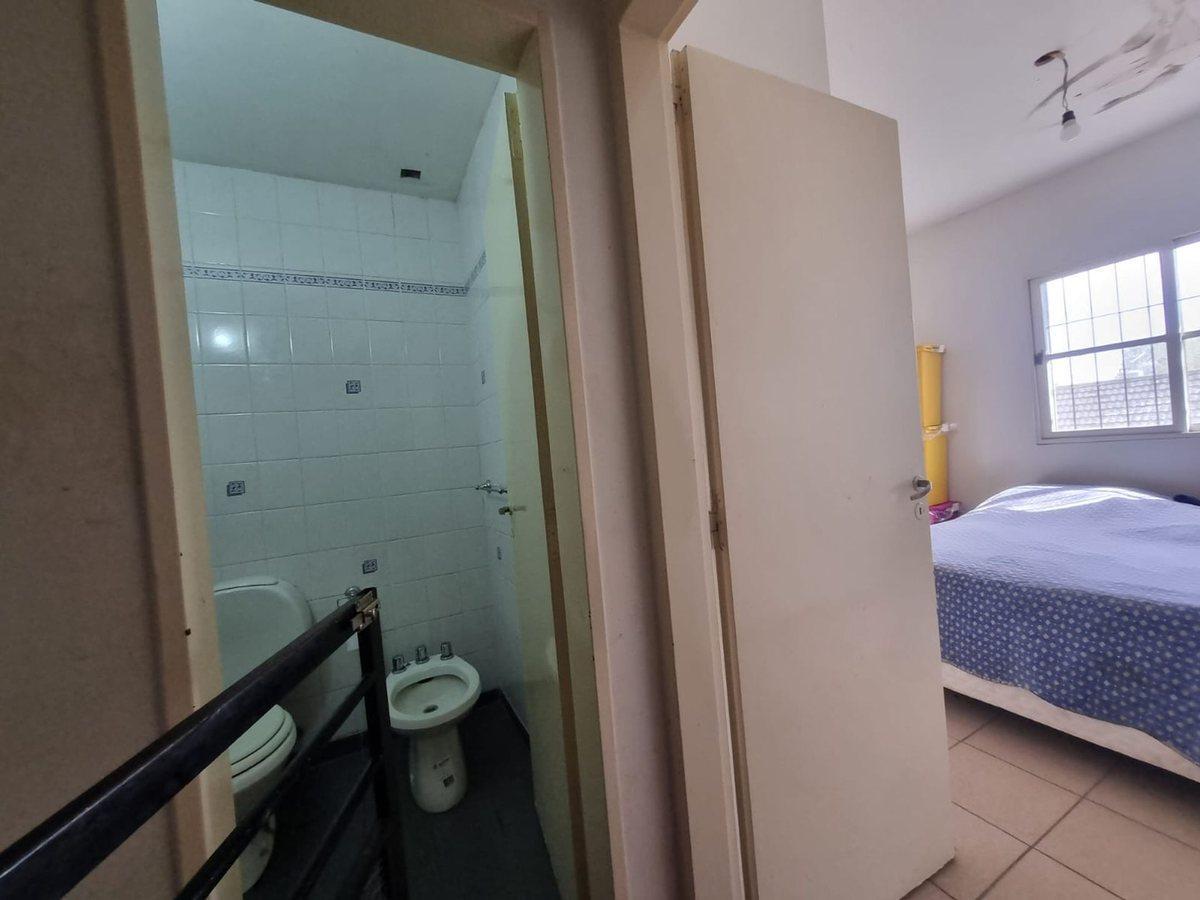 Foto de CASA 3AMBIENTES SANTA ANA GLEW DUPLEX APTA CREDITO, imagen 4
