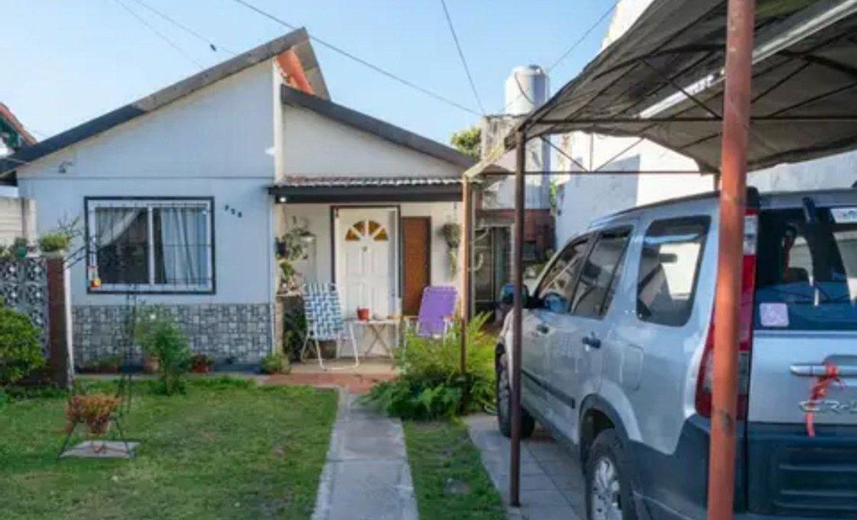 Foto de PH 3 AMBIENTES EN VENTA EN BURZACO OPORTUNIDAD, imagen 1