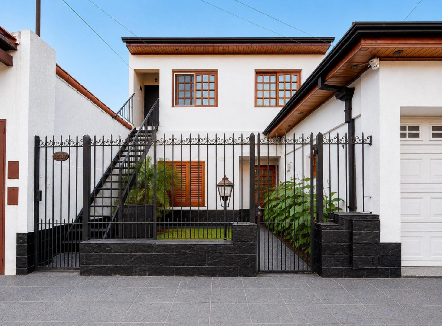 Foto de Casa BANFIELD jardin, fondo, piscina, parrilla, imagen 1