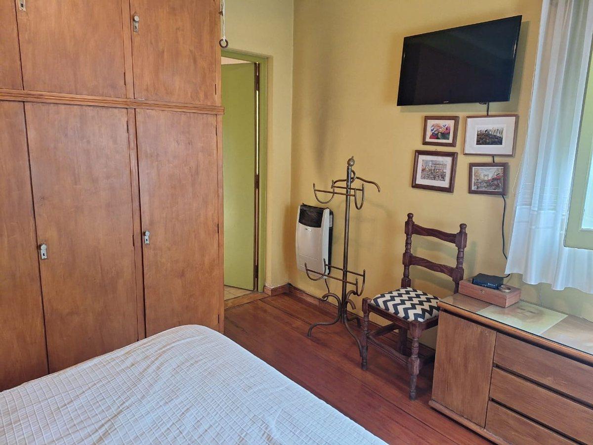 Foto de CASA 4 Amb. / CASA 2 Amb. y Quincho VENTA L.ZAMORA, imagen 5