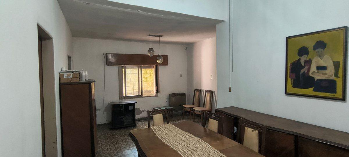 Foto de VENTA CASA 3 AMB A REFACCIONAR TEMPERLEY, imagen 1