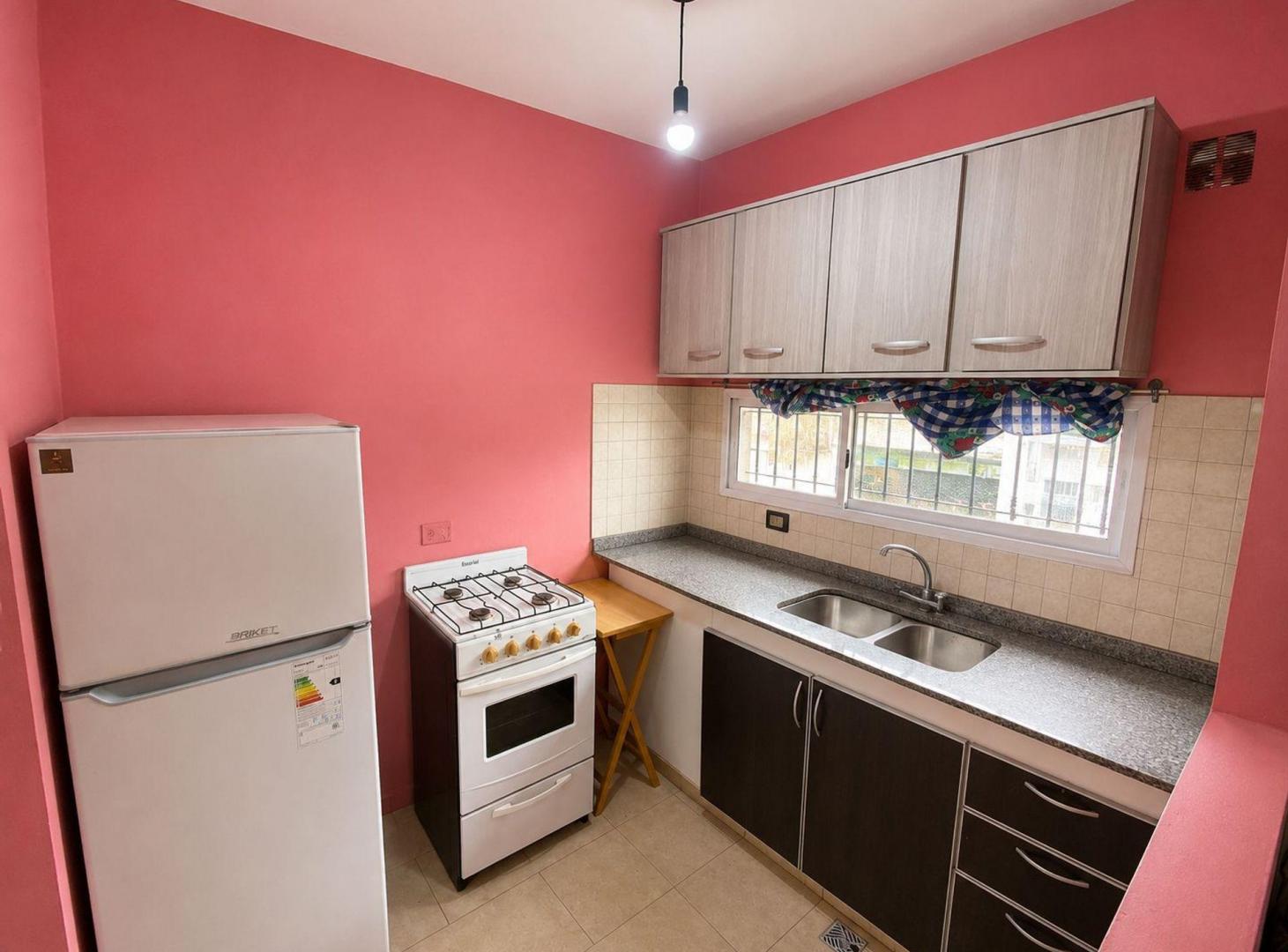 Foto de VENTA DEPARTAMENTO 2 AMB CON COCHERA BURZACO, imagen 5