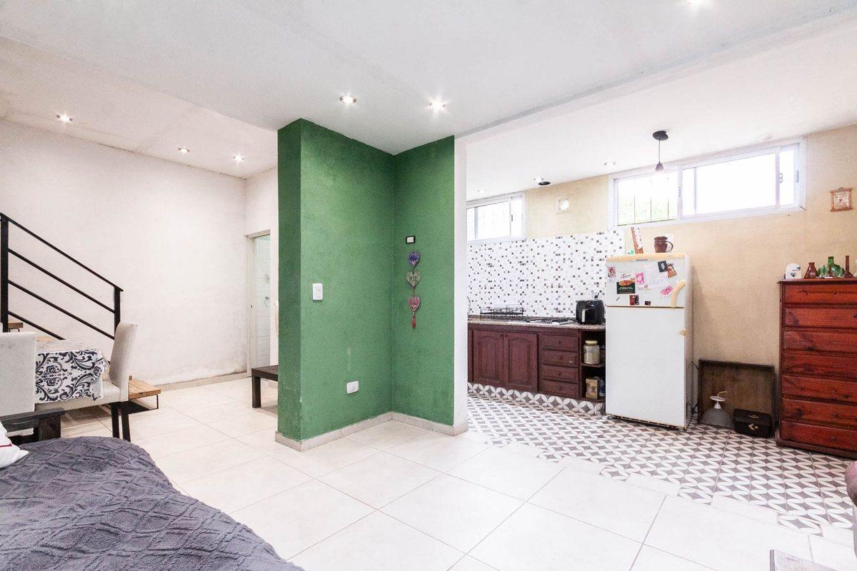 Foto de PH EN VENTA 3 AMBIENTES EN LOMAS DE ZAMORA, imagen 1