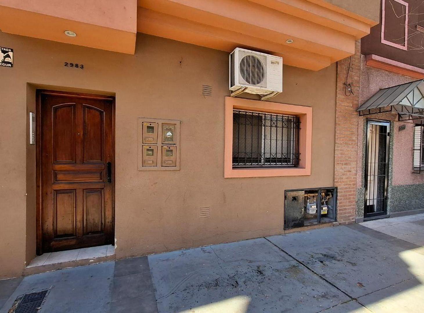 Foto de PH AL FRENTE 2 AMBIENTES VENTA VALENTIN ALSINA, imagen 5