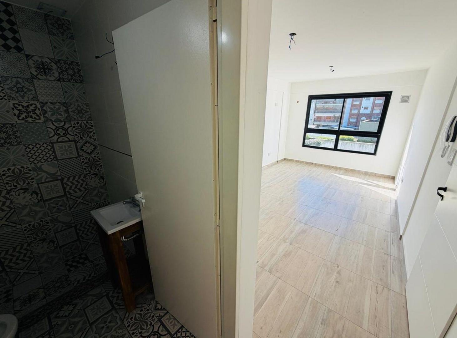 Foto de Monoambiente a estrenar venta Lomas de Zamora, imagen 1