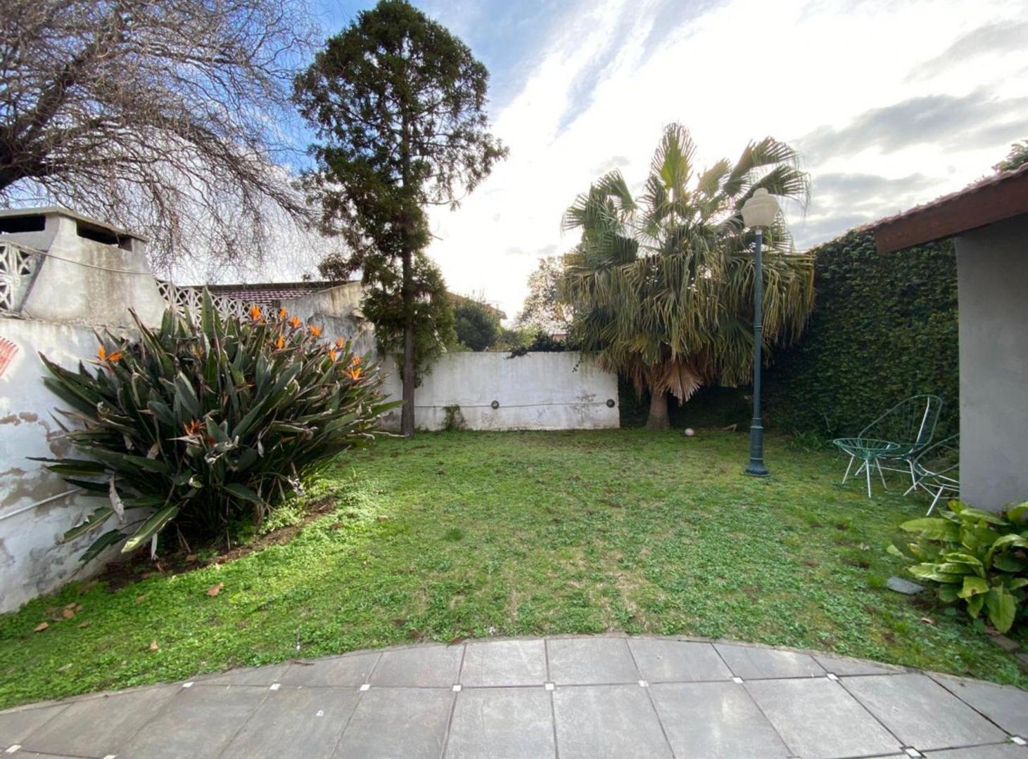 Foto de VENTA CASA 3 AMBIENTES BANFIELD APTO CREDITO, imagen 3