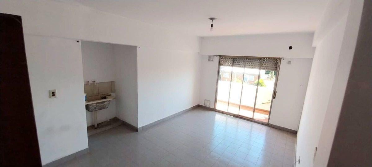 Foto de VENTA 3 DPT 3/ 4 AMB LAS HERAS 2600- ÚNICO LDE Z, imagen 1