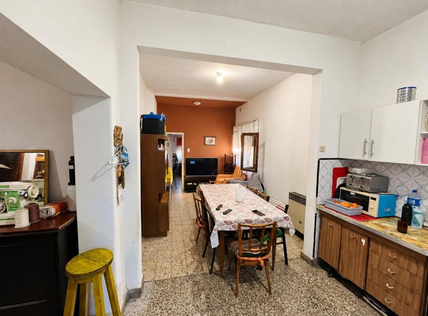Foto de VENTA 2 CASAS DE 3 AMBIENTES MAS LOCAL LOMAS, imagen 2