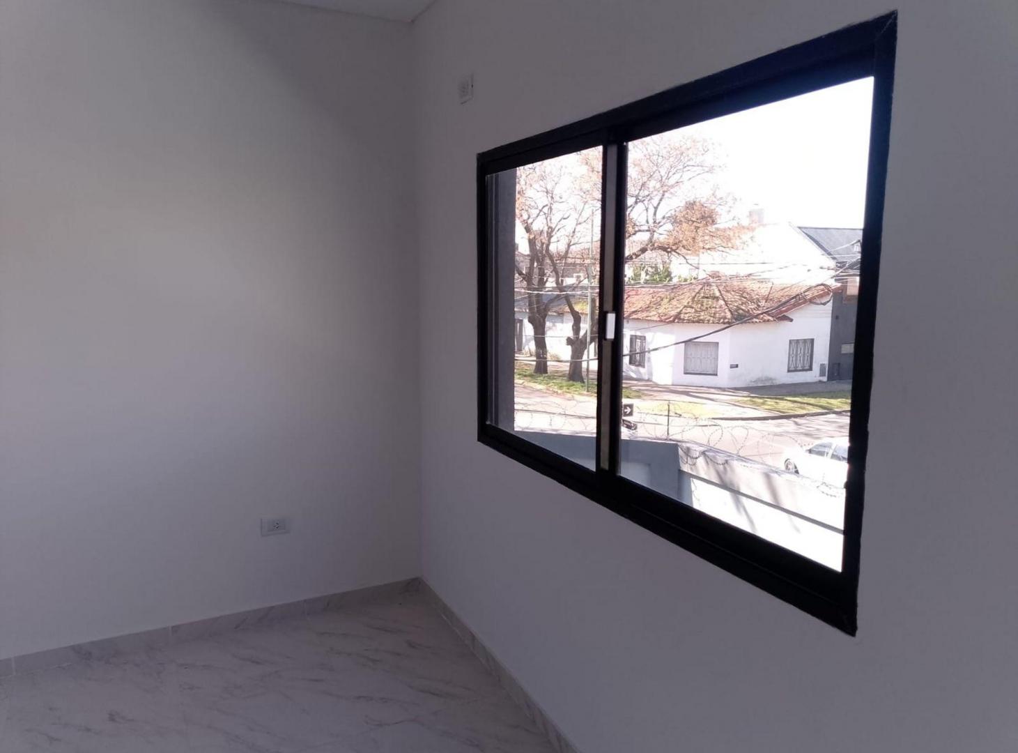 Foto de MONOAMBIENTE A ESTRENAR, 1° PISO ALQUILER LOMAS, imagen 1