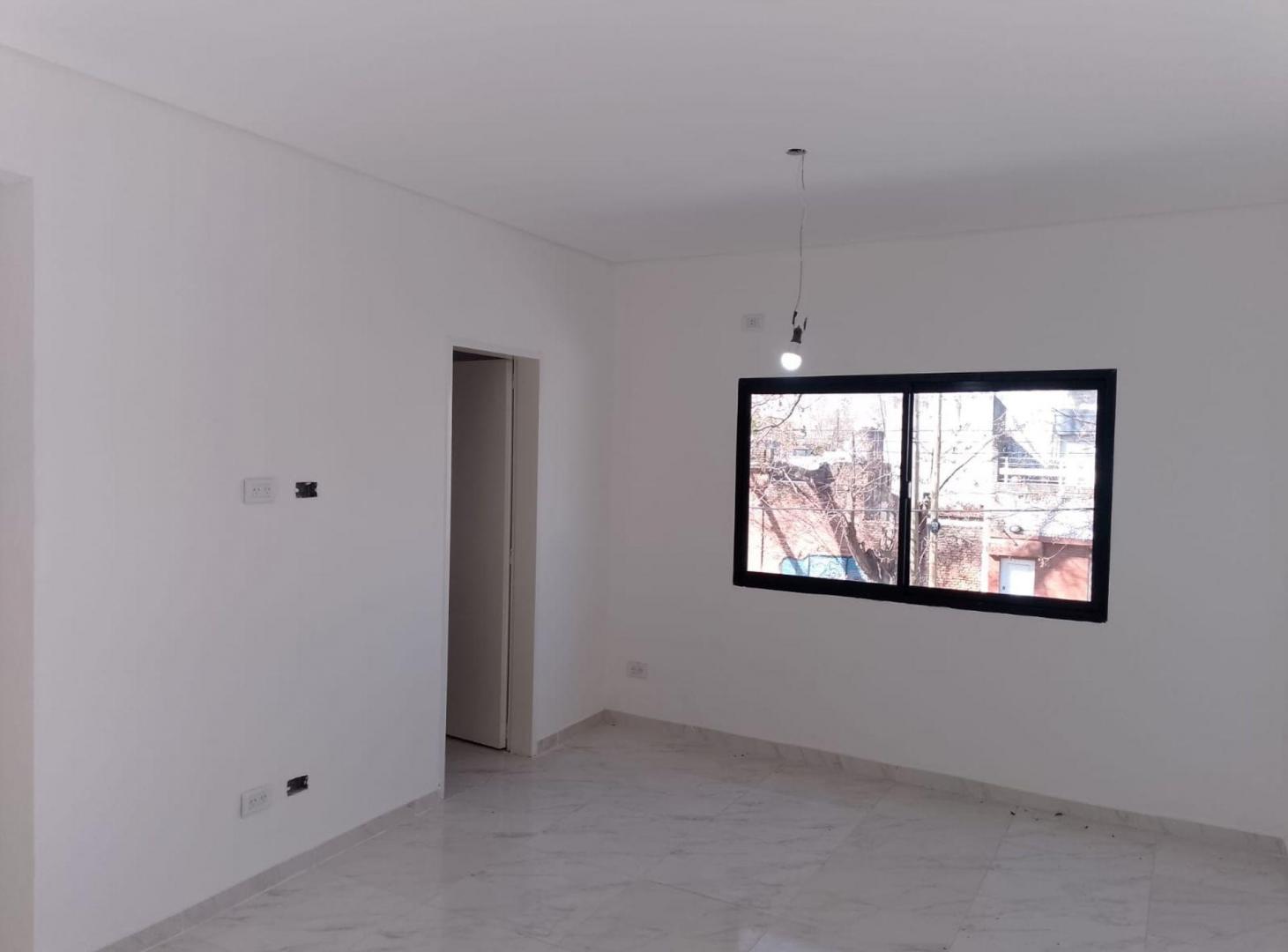 Foto de ALQUILER DE MONOAMBIENTE A ESTRENAR, 1° PISO, imagen 2