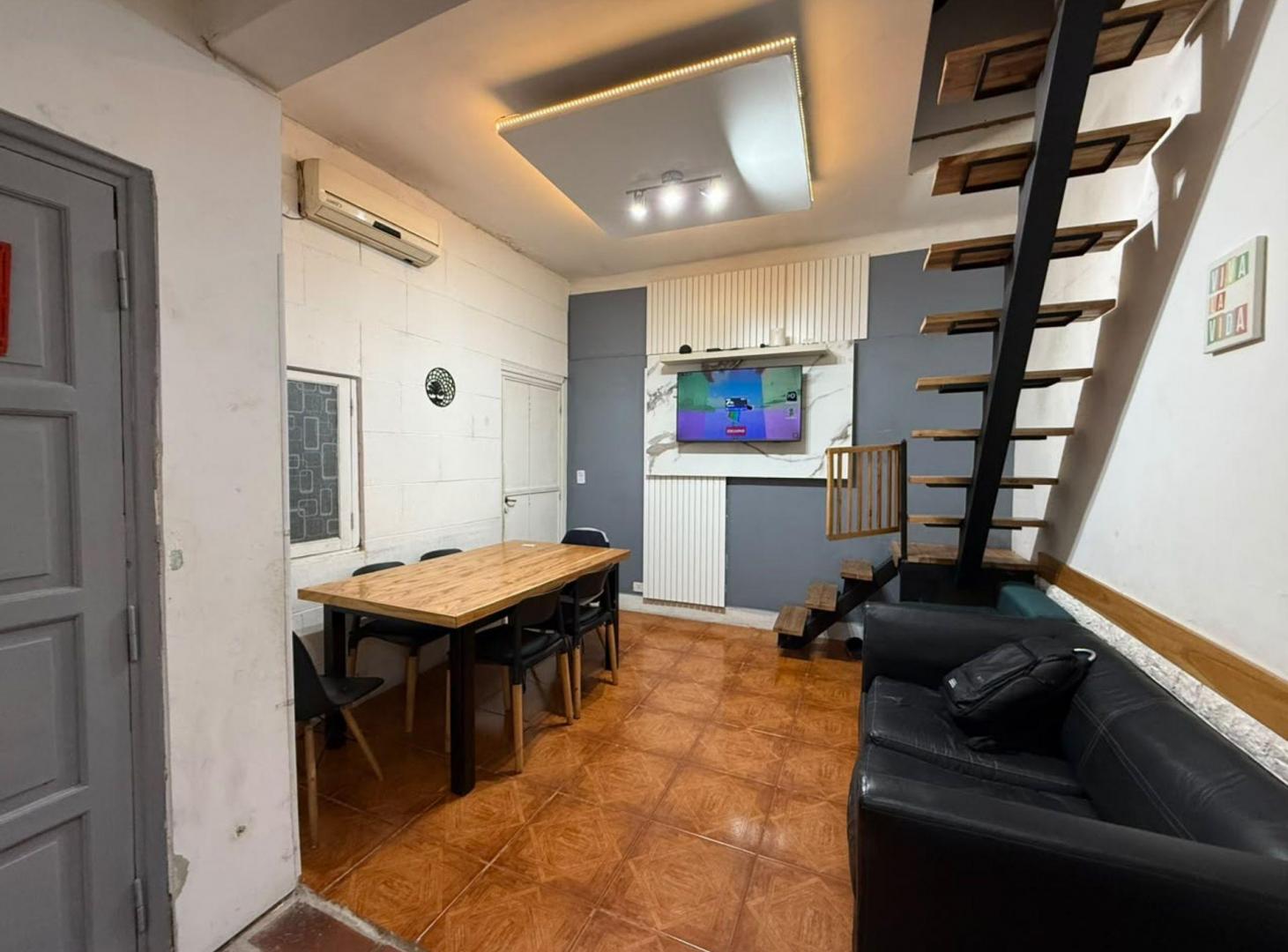 Foto de PH 4 AMBIENTES CON TERRAZA EN VENTA GERLI, imagen 2
