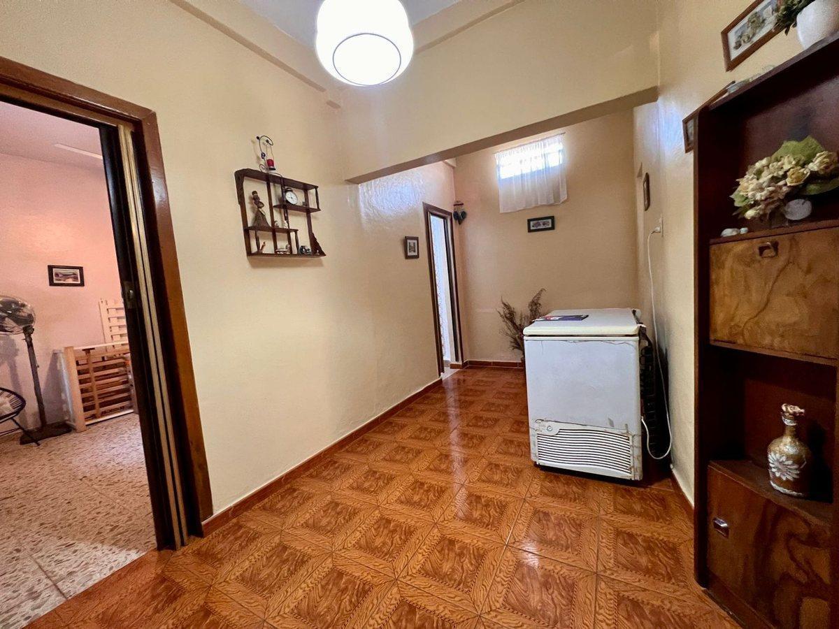 Foto de CASA 5 AMBIENTES EN VENTA EN LOMAS DE ZAMORA, imagen 1