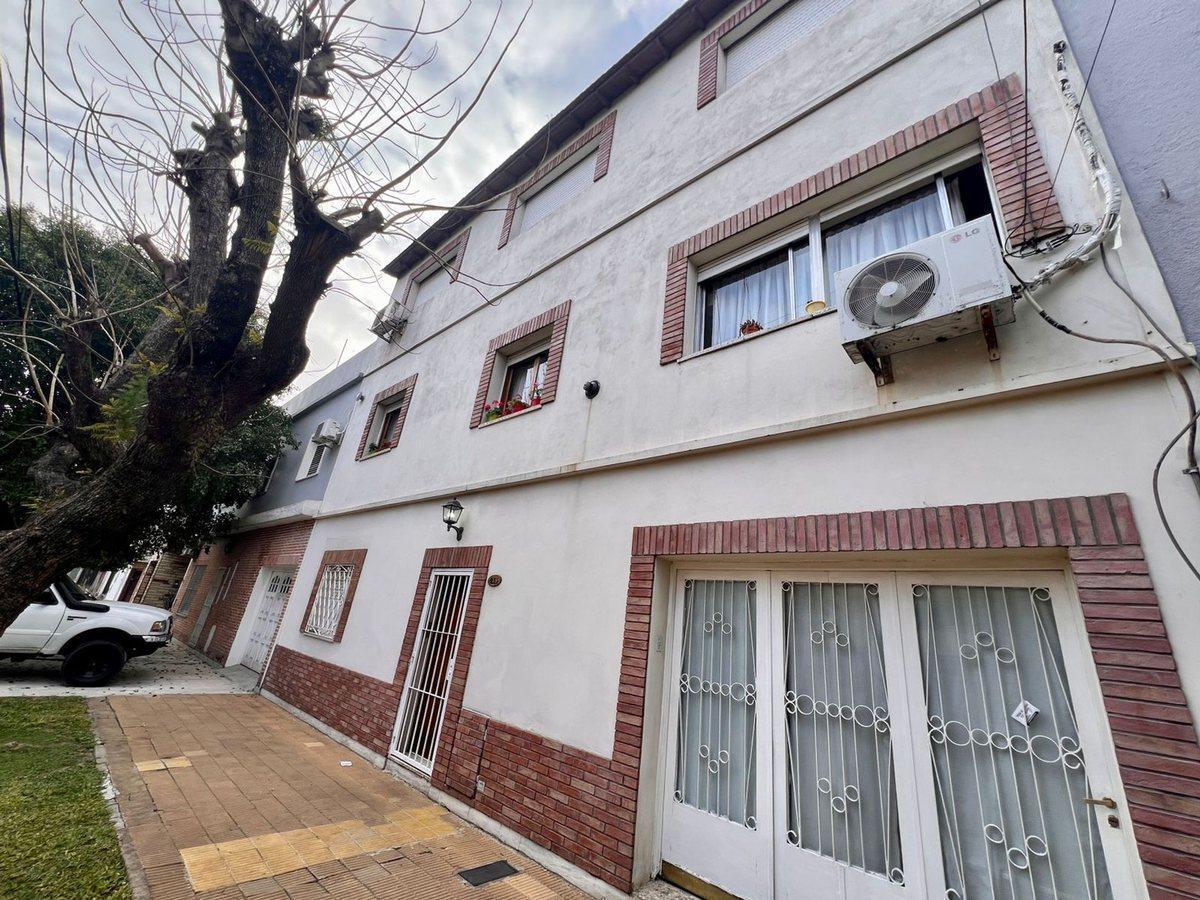 Foto de CASA 5 AMBIENTES EN VENTA EN LOMAS DE ZAMORA, imagen 4