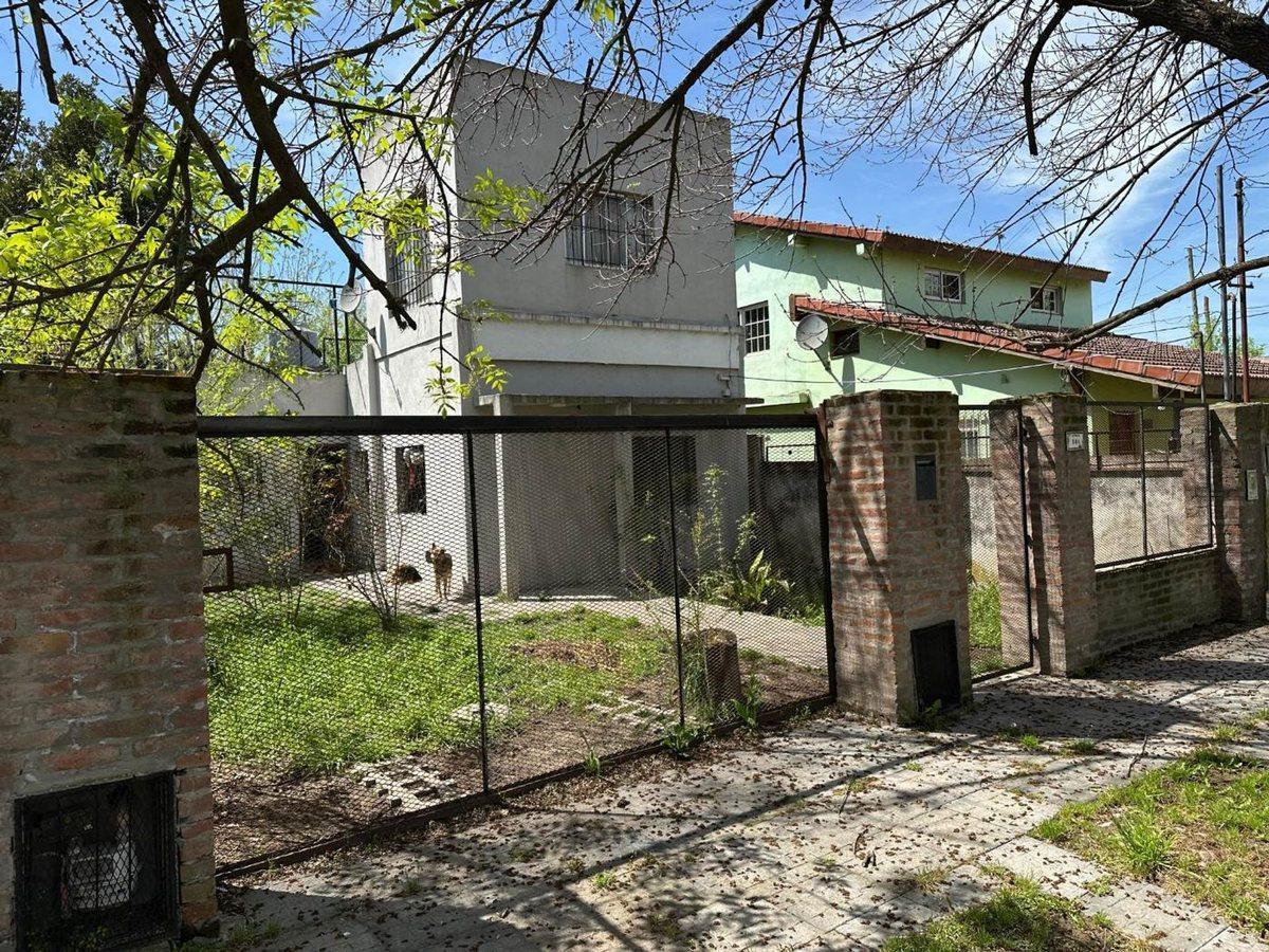Foto de VENTA CASA 3 AMBIENTES CON PATIO QUINCHO PARRILLA, imagen 1