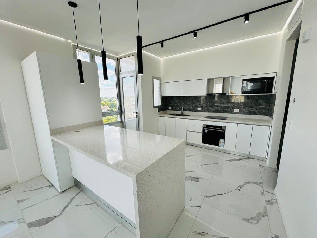 Foto de Departamento 4 ambientes en venta Lomas de Zamora, imagen 2