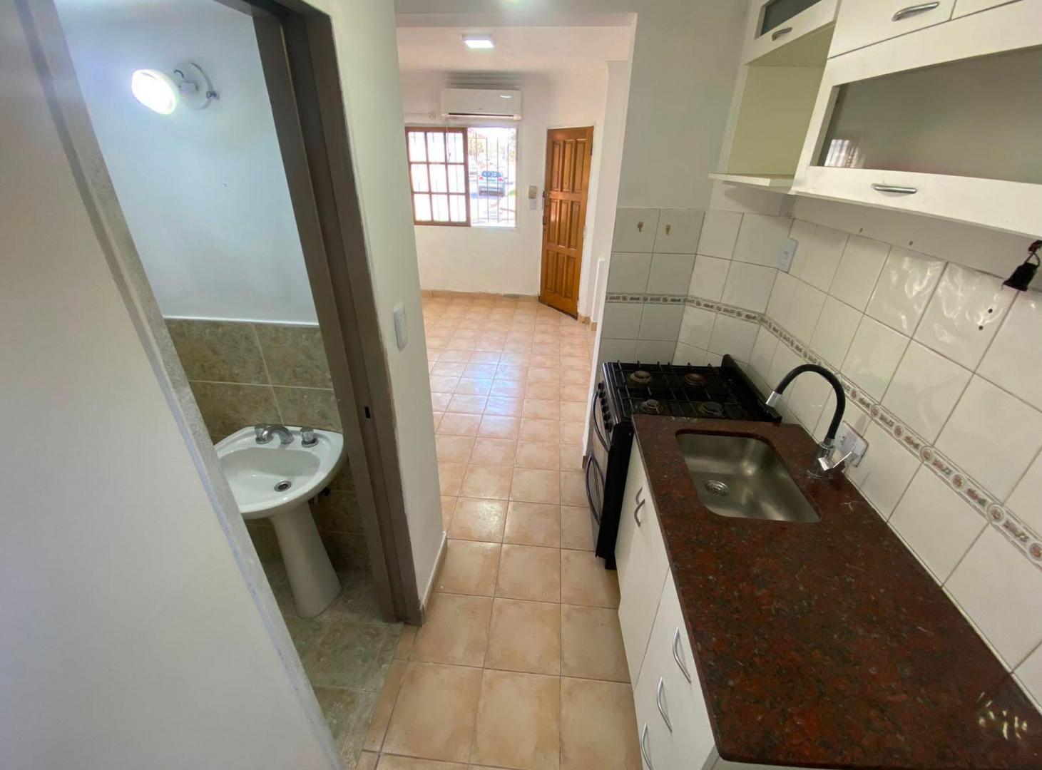 Foto de PH 3 AMBIENTES EN VENTA EN BANFIELD, imagen 2