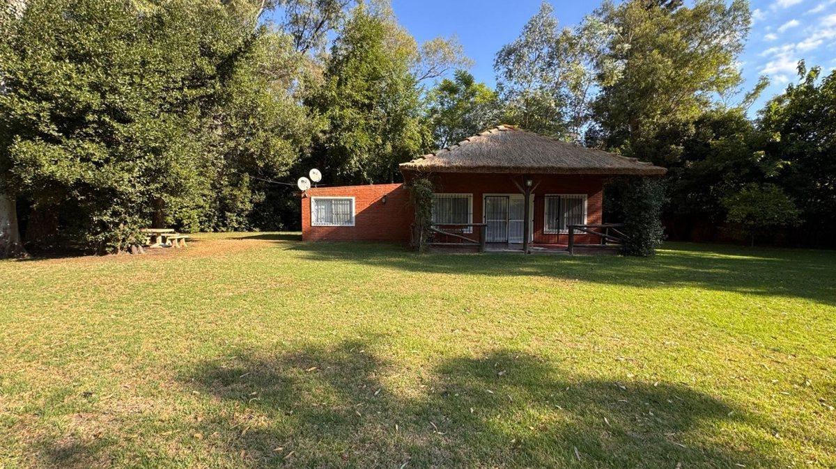 Foto de CASA VENTA BRANDSEN QUINTA AMPLIO LOTE Y PILETA, imagen 4