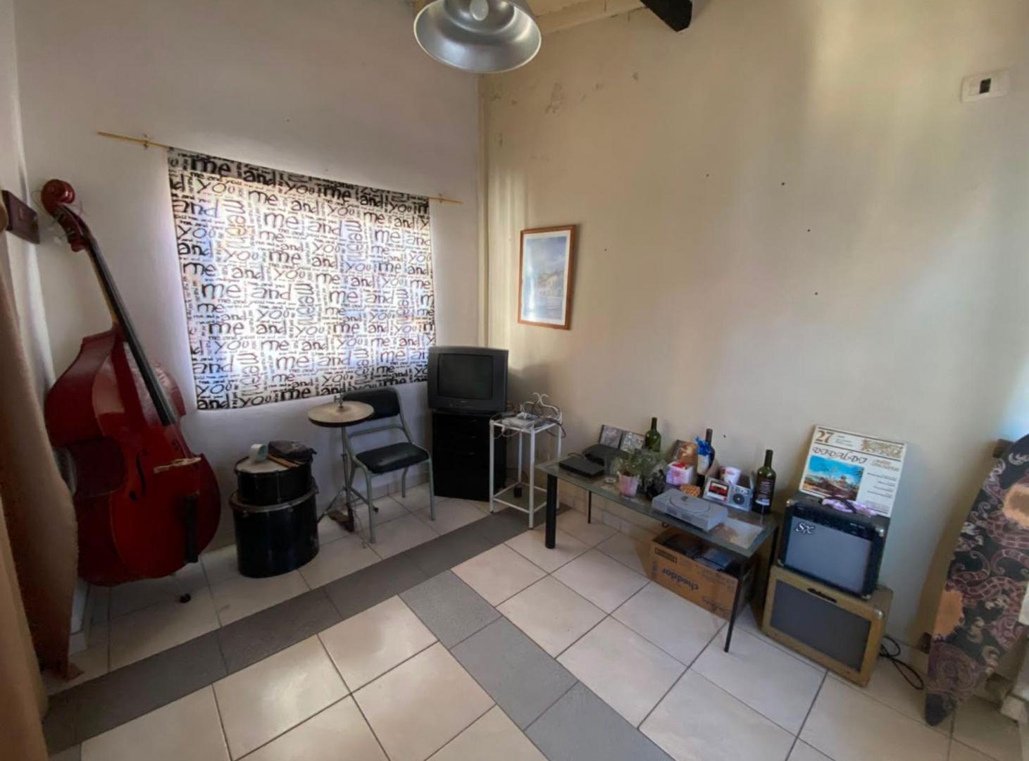 Foto de VENTA DEPARTAMENTO 2 AMBIENTES LOMAS ESTE, imagen 4