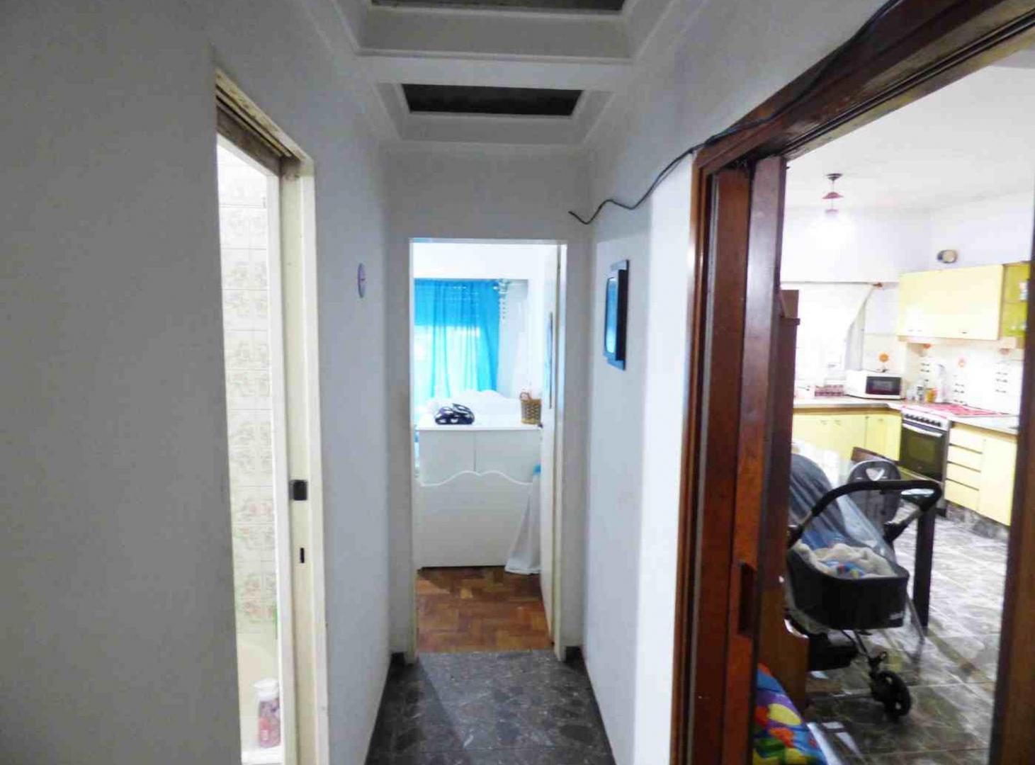 Foto de Casa PH 1° piso al frente 4 amb venta L de Zamora, imagen 4