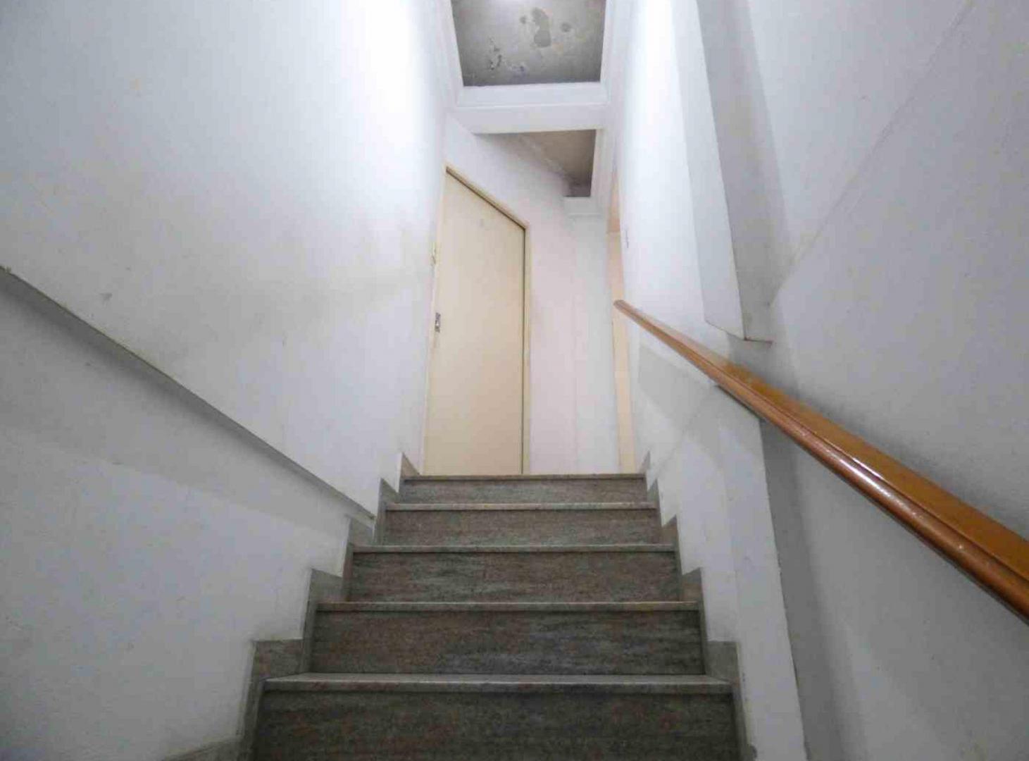 Foto de Casa PH 1° piso al frente 4 amb venta L de Zamora, imagen 1