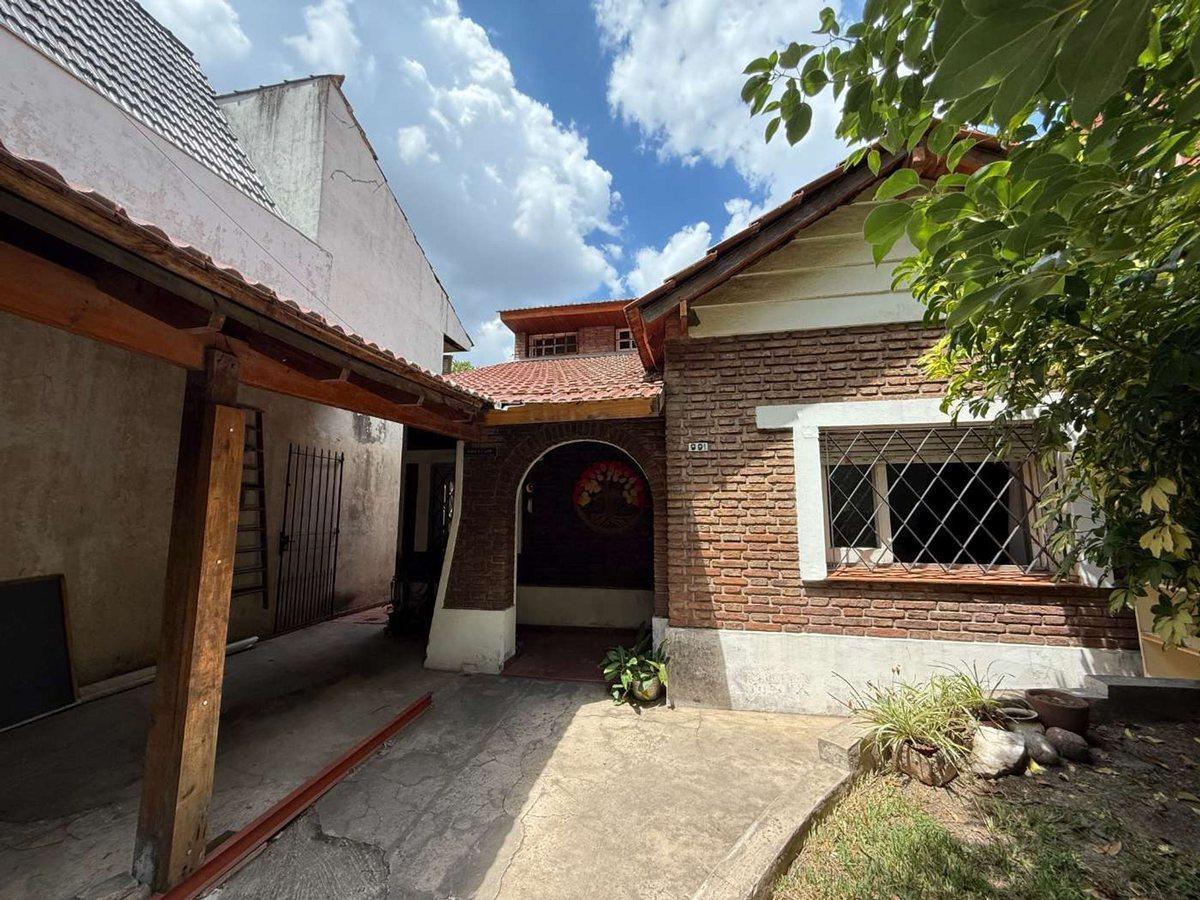 Foto de VENTA CASA BANFIELD+2DA CASA 2 FAMILIAS-INVERSION, imagen 3