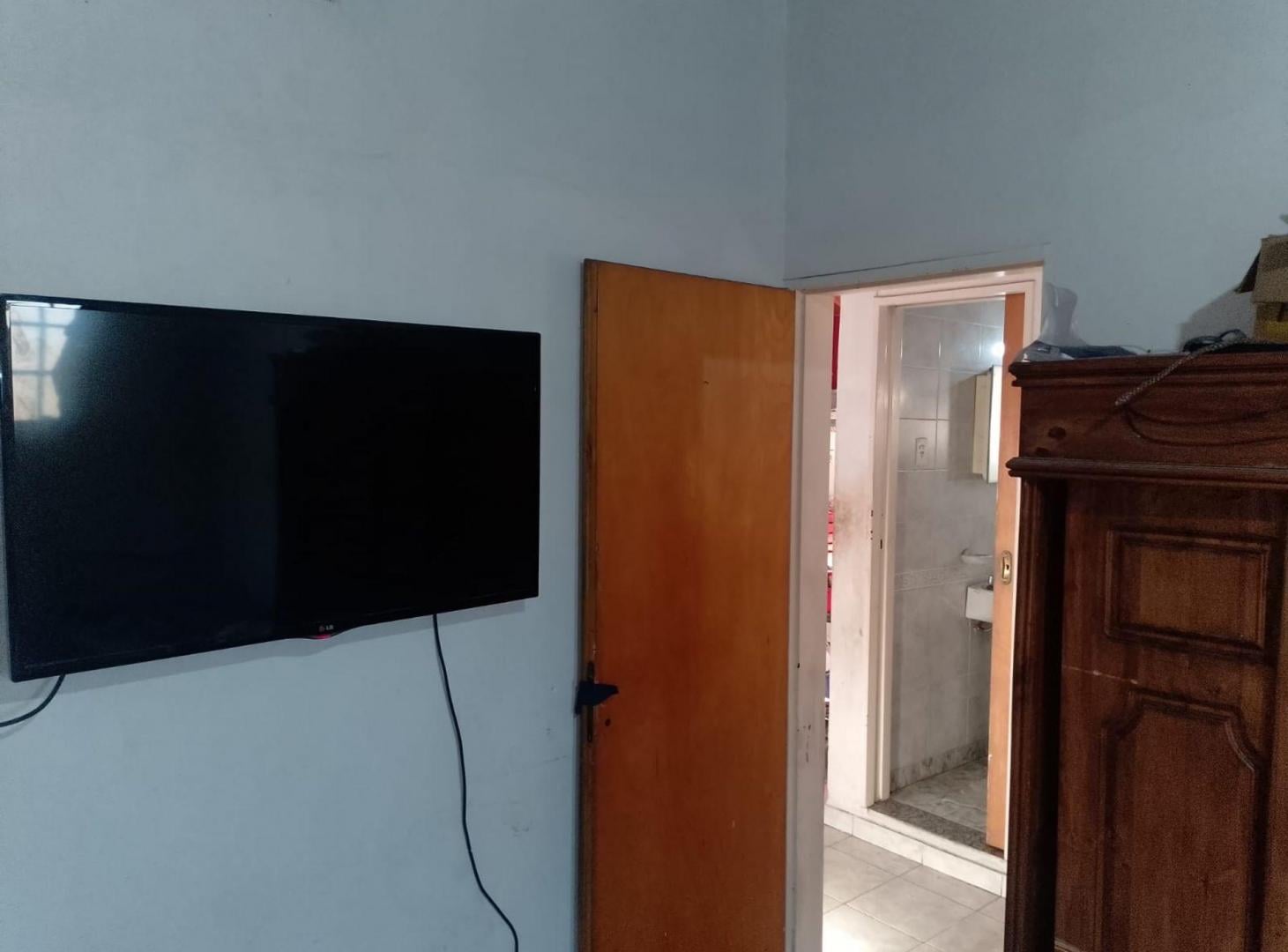 Foto de DEPARTAMENTO + CASA A RECICLAR, SAN JOSE TEMPERLEY, imagen 2