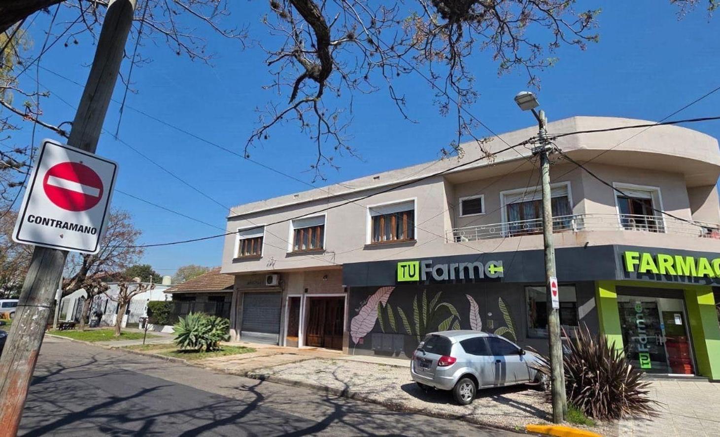 Foto de PH 4 AMBIENTES COCHERA Y PARQUE VENTA JOSE MARMOL, imagen 3