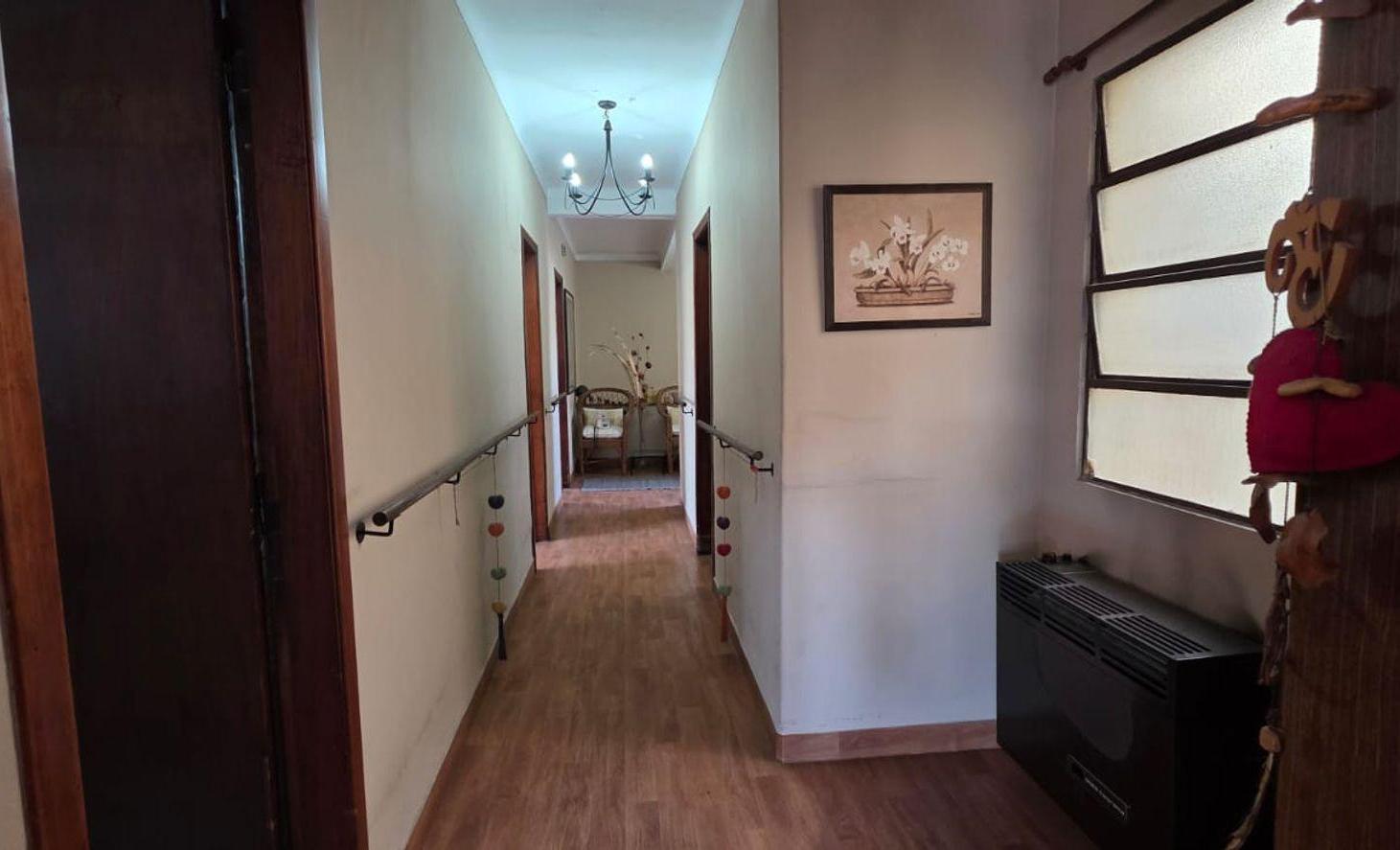 Foto de PH 4 AMBIENTES COCHERA Y PARQUE VENTA JOSE MARMOL, imagen 4
