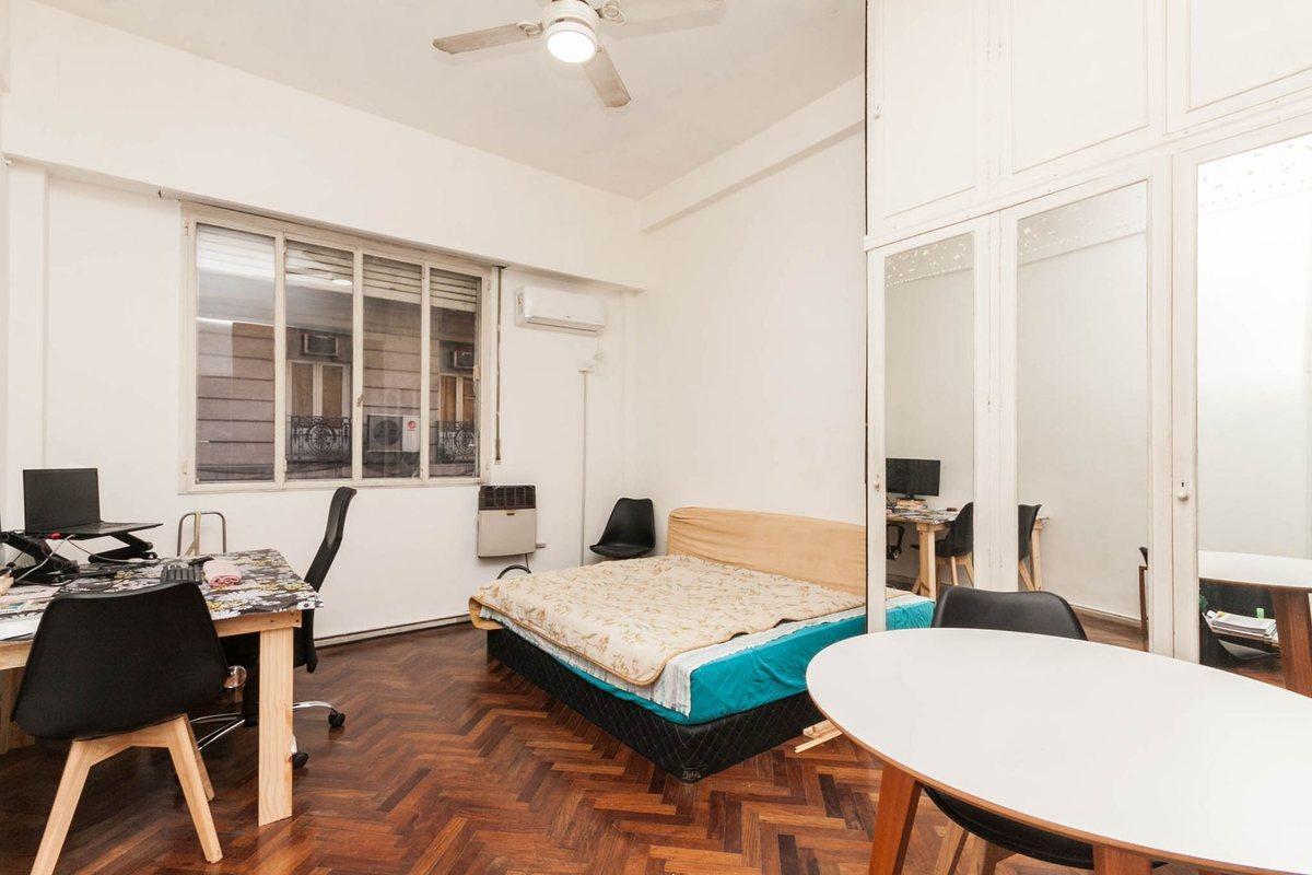 Foto de DEPTO. Monoambiente VENTA Microcentro al frente, imagen 1