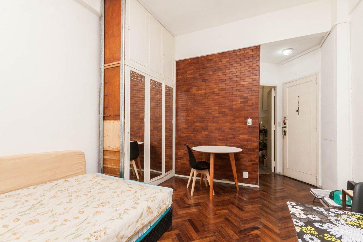 Foto de DEPTO. Monoambiente VENTA Microcentro al frente, imagen 4