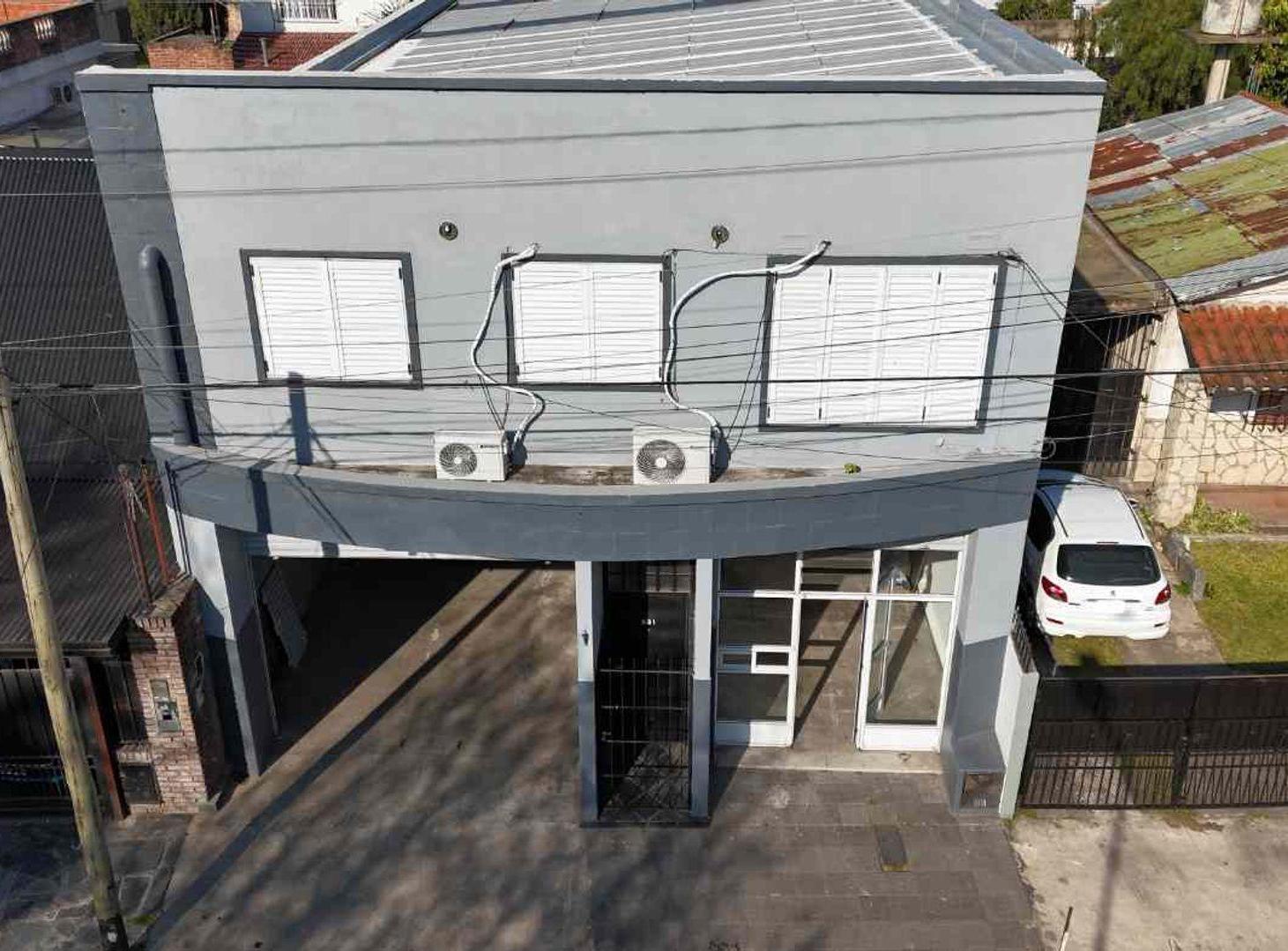 Foto de Deposito+Local +Dpto en venta en Lomas de Zamora, imagen 4