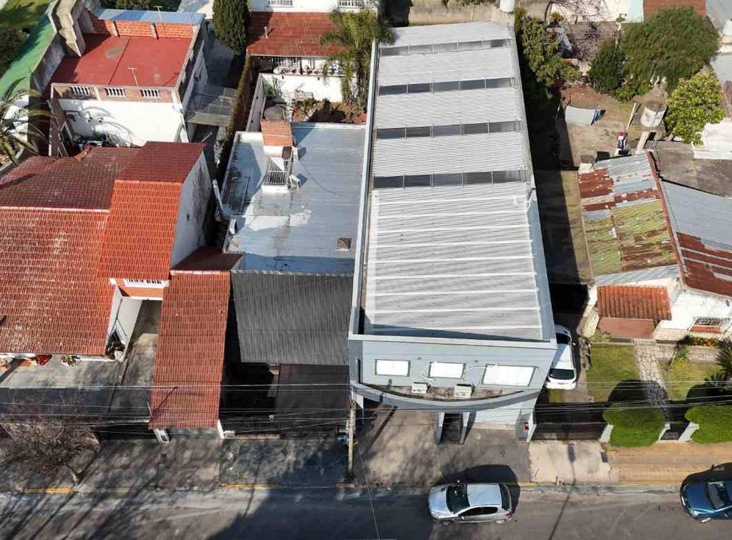 Foto de Deposito+Local +Dpto en venta en Lomas de Zamora, imagen 2