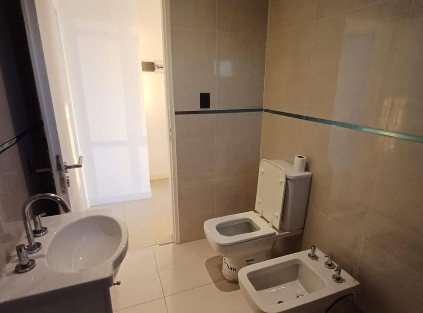 Foto de DEPARTAMENTO 2 AMBIENTES EN VENTA EN QUILMES, imagen 4