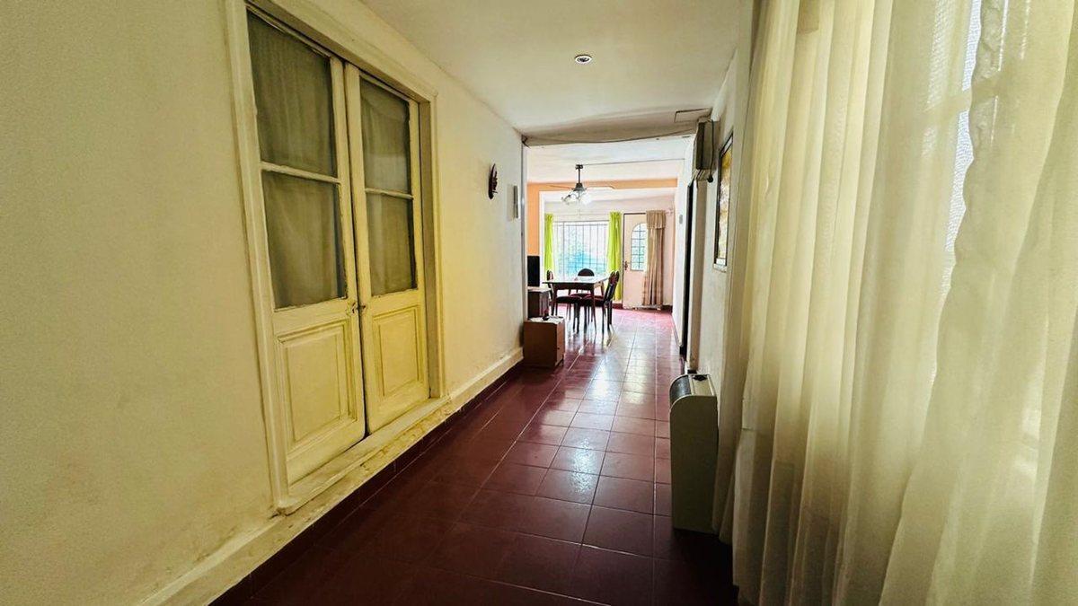 Foto de Venta: Casa 4 amb Lanús Oeste, parque y cochera, imagen 5