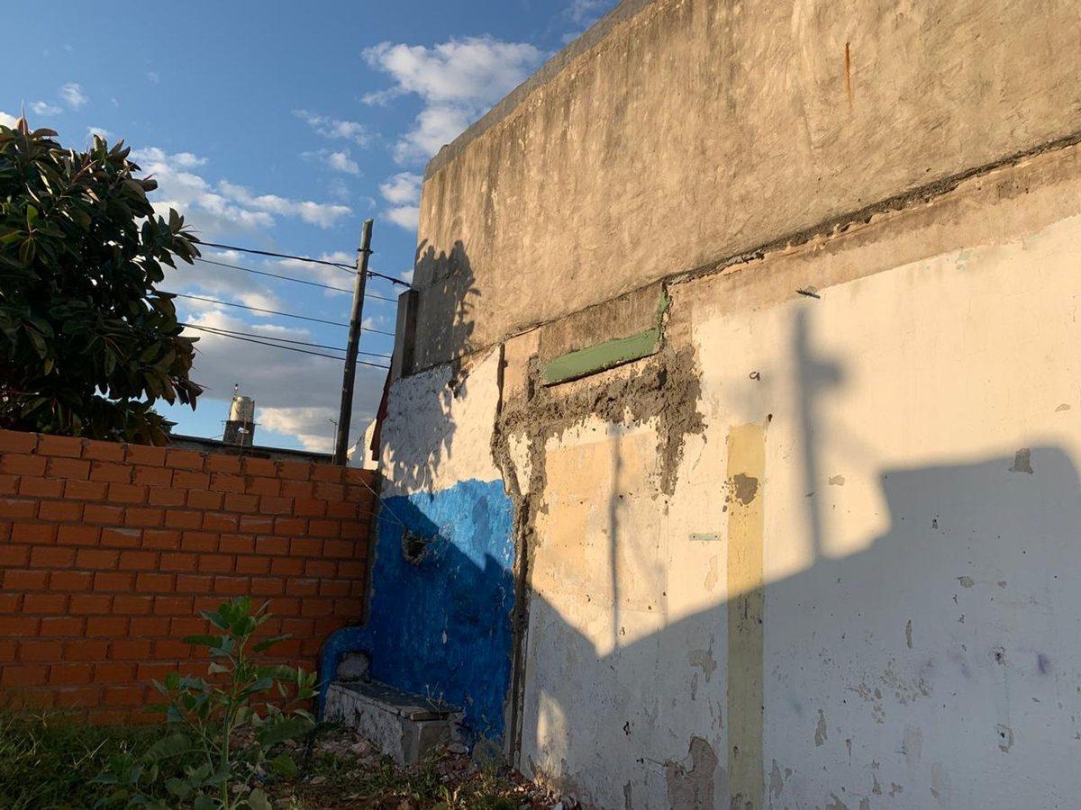 Foto de LOTE EN VENTA IDEAL INVERSION EN BANFIELD, imagen 4