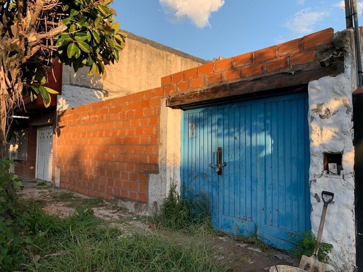 Foto de LOTE EN VENTA IDEAL INVERSION EN BANFIELD, imagen 2