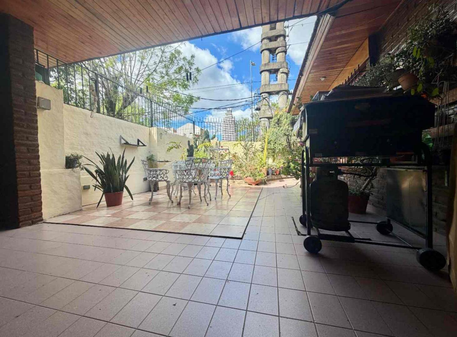 Foto de CASA 4 AMBIENTES EN VENTA EN LOMAS DE ZAMORA, imagen 4