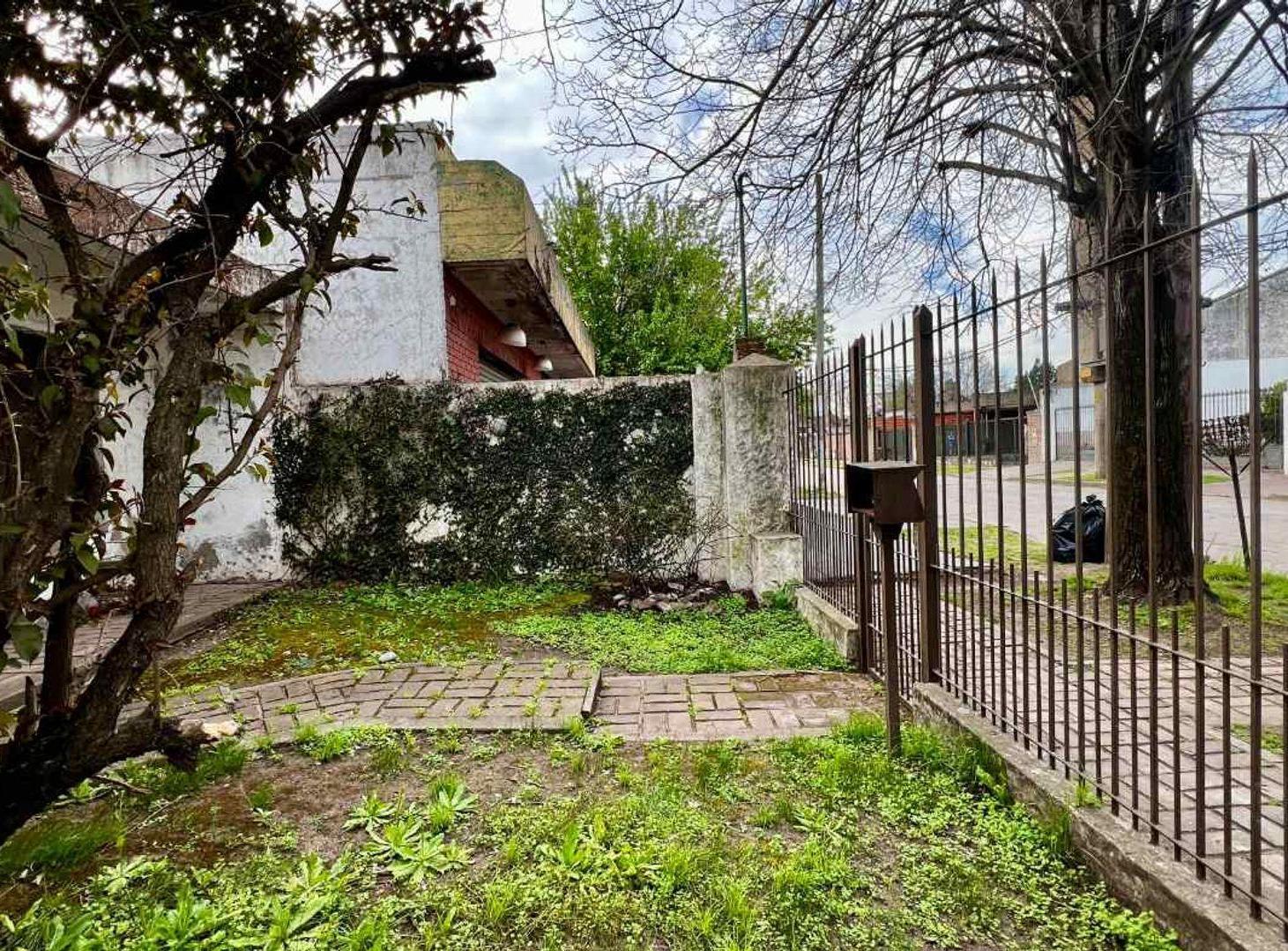 Foto de CASA 4 AMBIENTES VENTA EN LONGCHAMPS, imagen 4