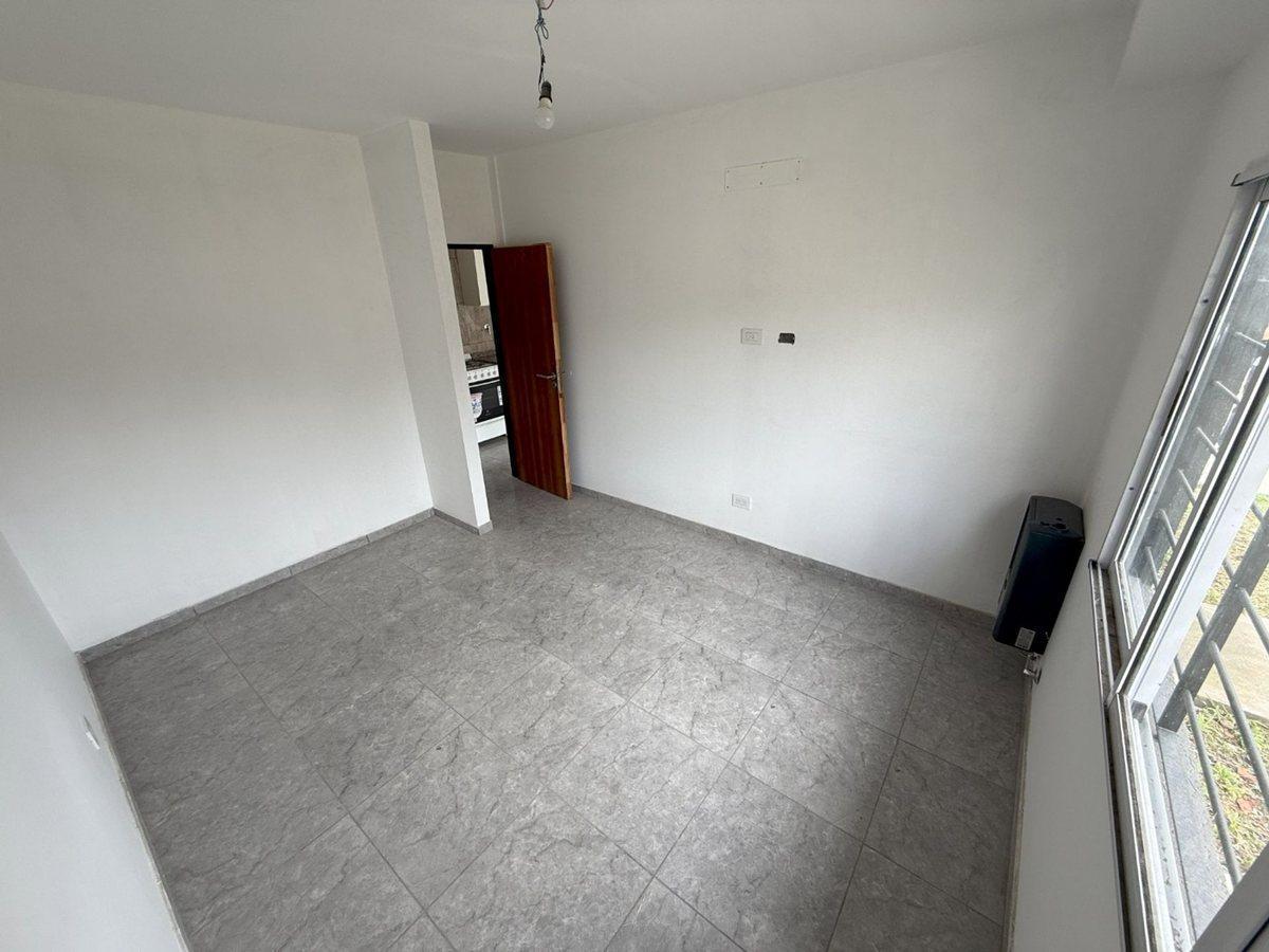 Foto de VENTA DEPARTAMENTO COCHERA GUERNICA APTO CREDITO, imagen 3