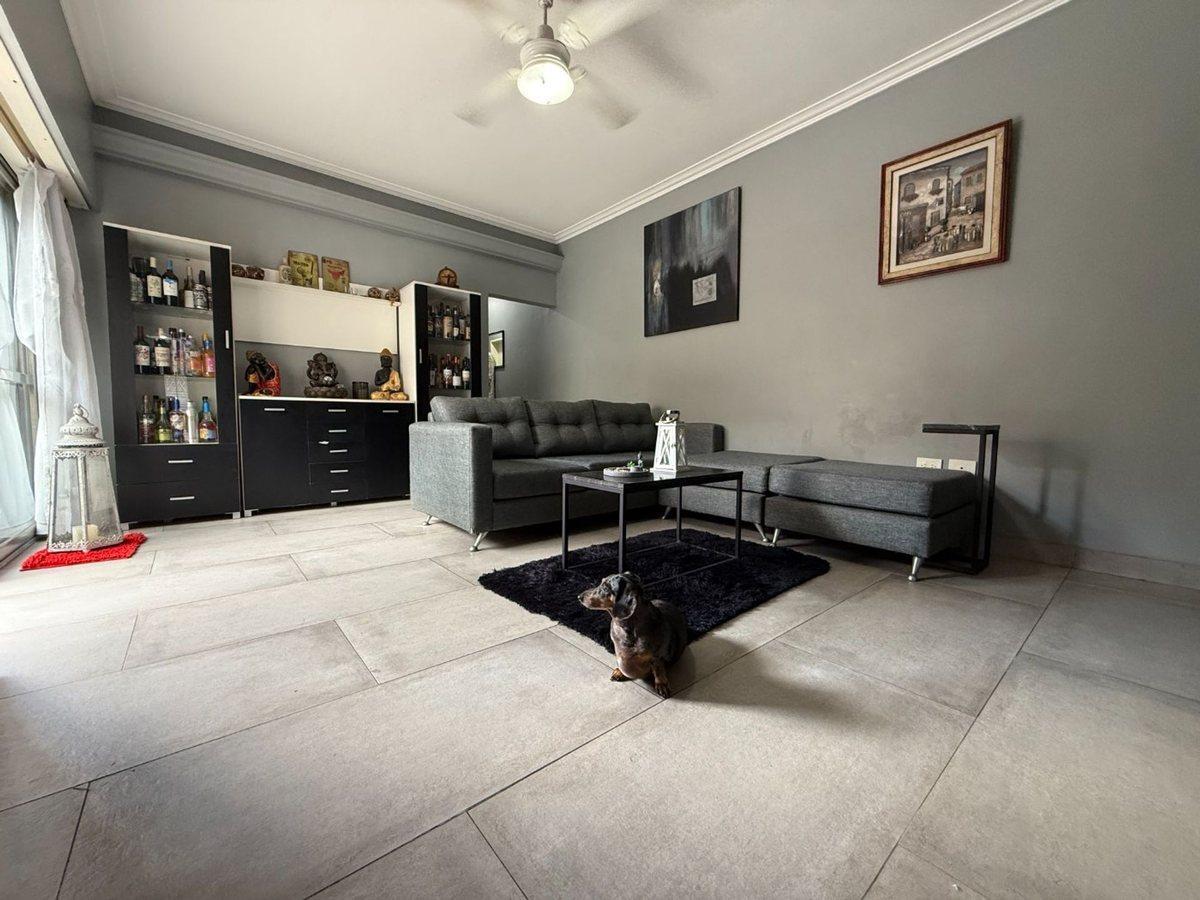 Foto de VENTA CASA LOMAS DE ZAMORA APTO CREDITO, imagen 3