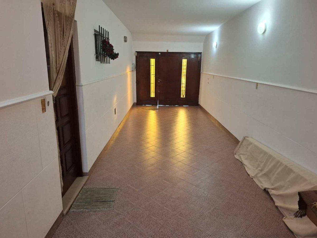 Foto de CASA DUPLEX 4 AMBIENTES VENTA LOMAS APTA CREDITO, imagen 2