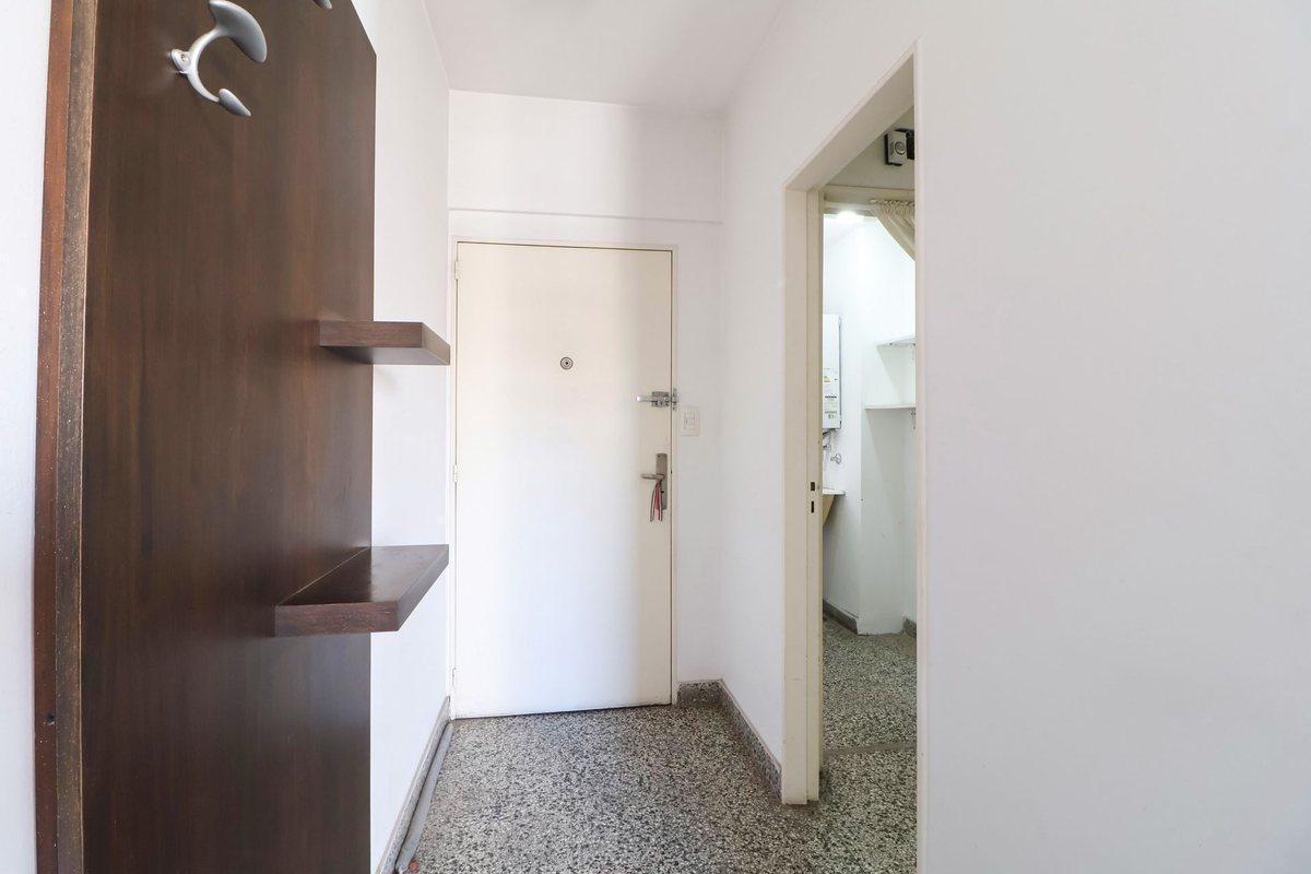 Foto de DEPARTAMENTO 4 AMBIENTES VENTA LOMAS DE ZAMORA, imagen 1