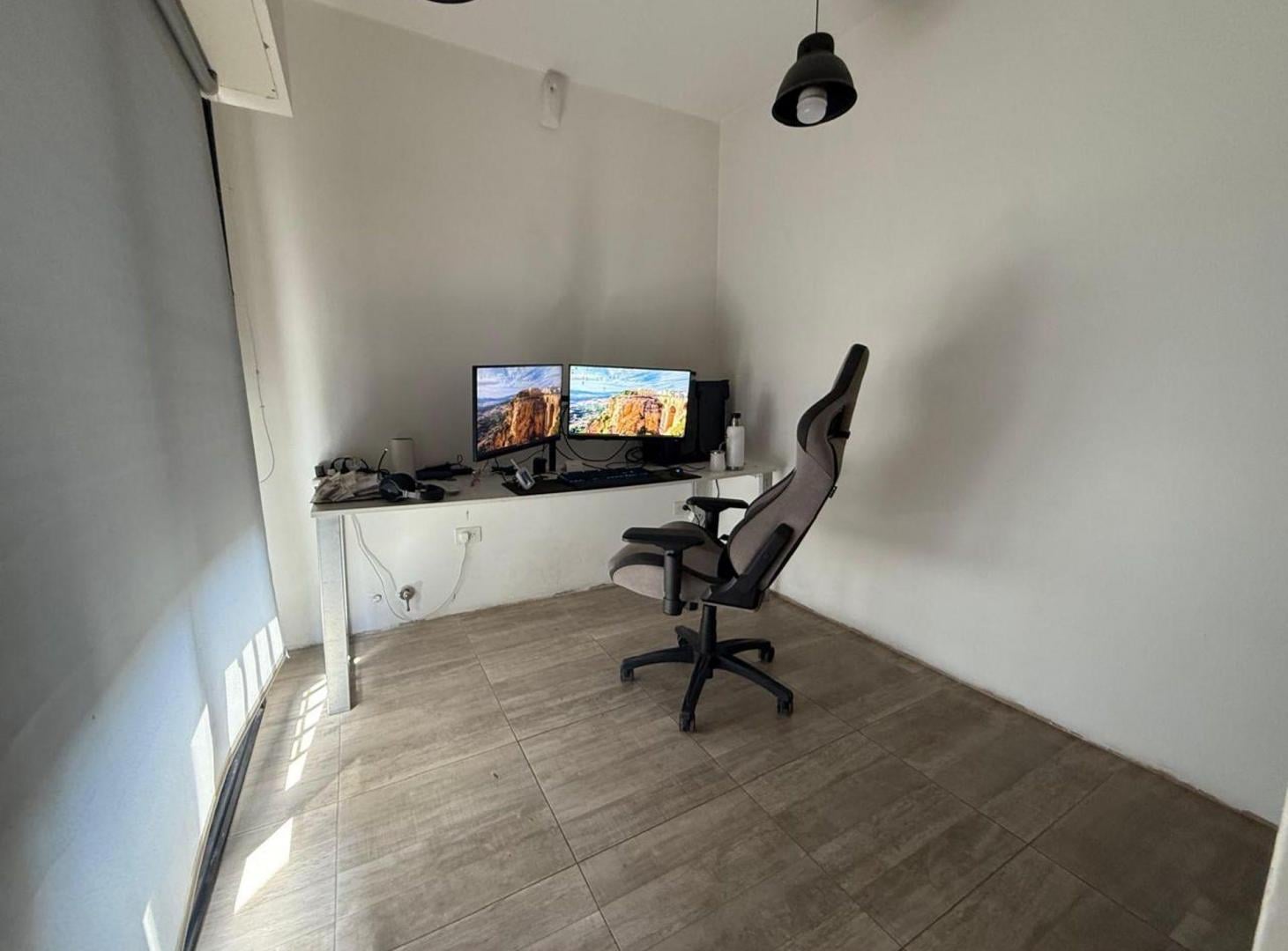 Foto de CASA 3 AMBIENTES VENTA LLAVALLOL JARDÍN COCHERA, imagen 5