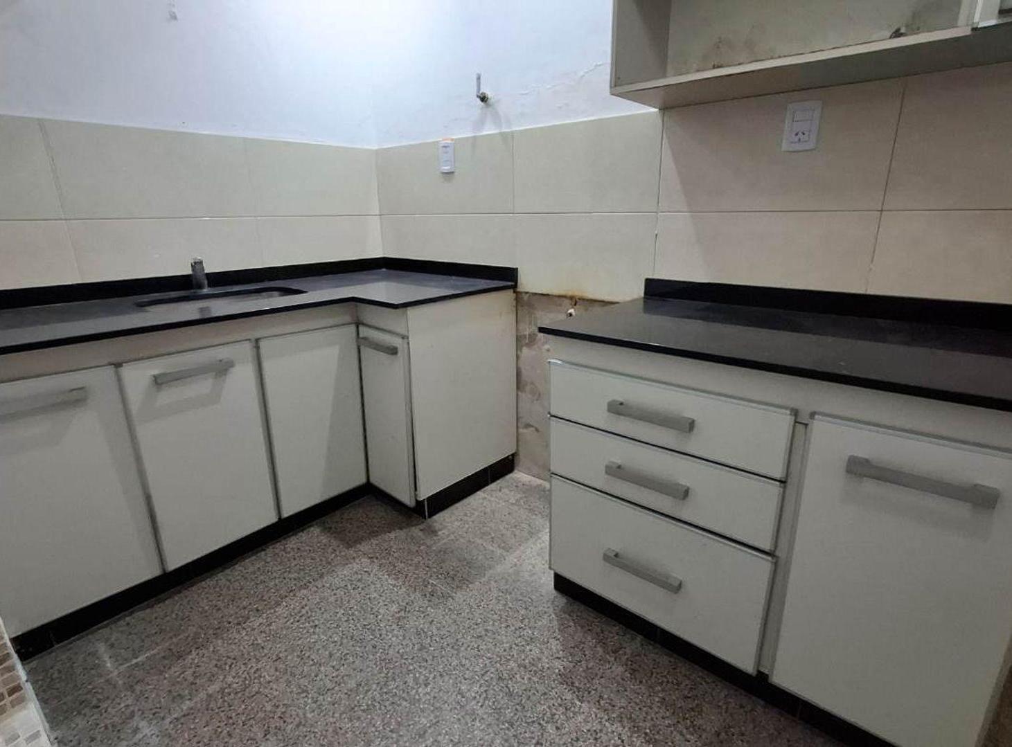 Foto de PH 3 AMBIENTES VENTA LANUS OESTE CON TERRAZA, imagen 2
