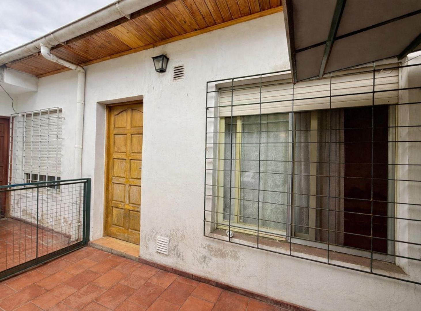 Foto de PH 2 AMBIENTES EN VENTA QUILMES TIPO LOFT, imagen 2